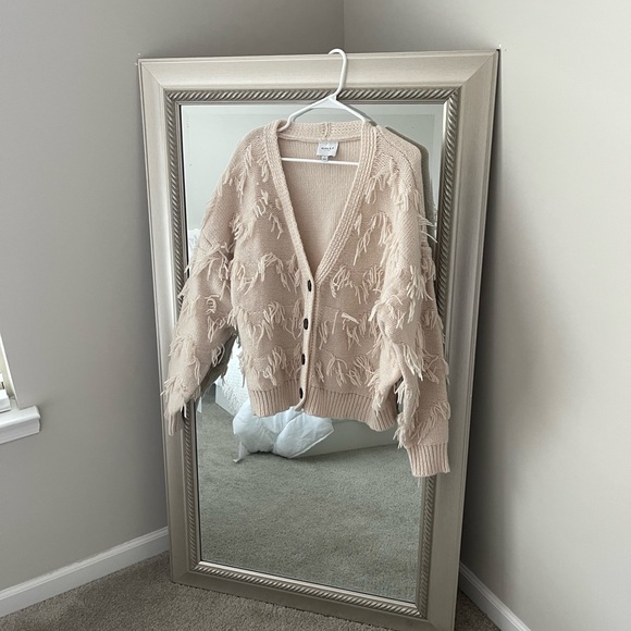 VICI Cardigan - Picture 1 of 8